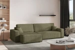 Einladendes Interieur mit dem olivgrünen XXL-Sofa KARL XL aus dem trendigen Poso 46 Cordstoff als zentralem Blickfang.