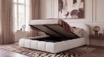 Geöffneter Bettkasten des beigen Polsterbettes Dakota slim (140x200 cm) im Bouclé-Stoff Quelle, präsentiert in einem stilvollen Schlafzimmer mit Zebrateppich.
