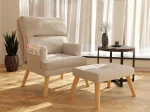 Frontalansicht des Relax-Sessel NEMO Sets inklusive Hocker mit weichem Poso Cord Bezug, stilvoll arrangiert in einem modernen Wohnzimmer.