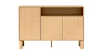 Frontale Ansicht der 140 cm breiten Kommode SANDEN 2 mit klarer Linienführung, freigestellt auf weißem Hintergrund.