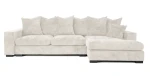 Frontale Ansicht des Ecksofas SELLO L aus weichem Flow (Chenille) Stoff, das elegantes Design und Komfort vereint, freigestellt auf weißem Hintergrund.
