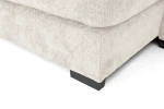 Nahaufnahme der Polsterung der Wohnlandschaft SELLO U-Form, welche die feine und kuschelige Textur des hochwertigen Flow (Chenille) Stoffes im Detail präsentiert.