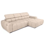 Schräge Ansicht des Ecksofas Aldo in Beige mit aufgestellten Kopfstützen für maximalen Sitzkomfort, sauber freigestellt auf weißem Hintergrund.