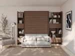 Das vertikale Schrankbett Bed Concept BC-01 (140x200 cm) in Eiche Dunin in geschlossenem Zustand, platzsparend und harmonisch integriert in eine moderne Raumsituation.